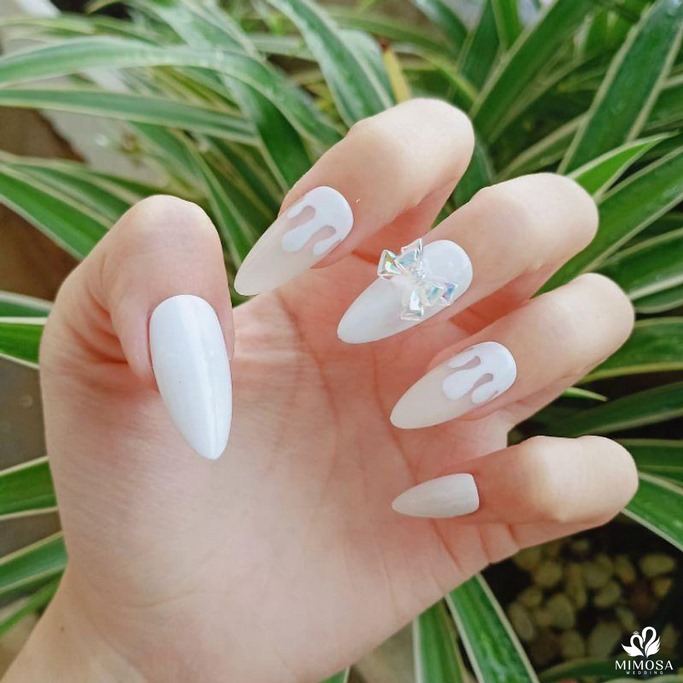 mau nail chup anh cuoi