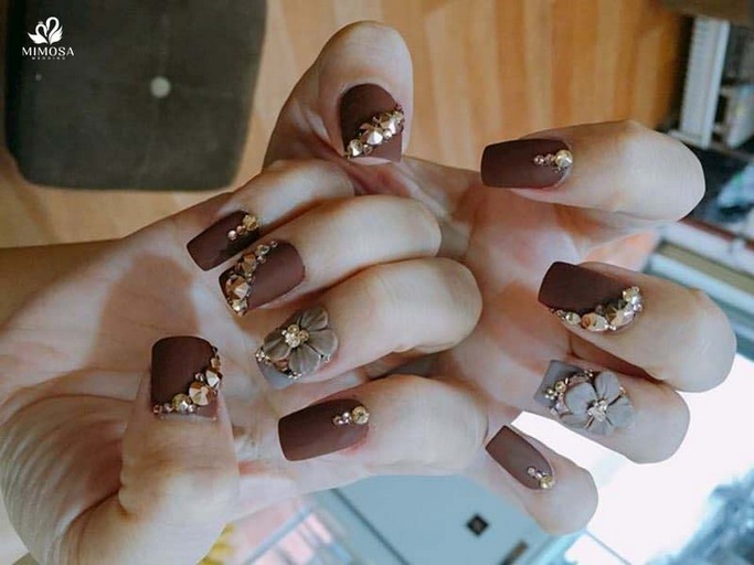 mau nail chup anh cuoi