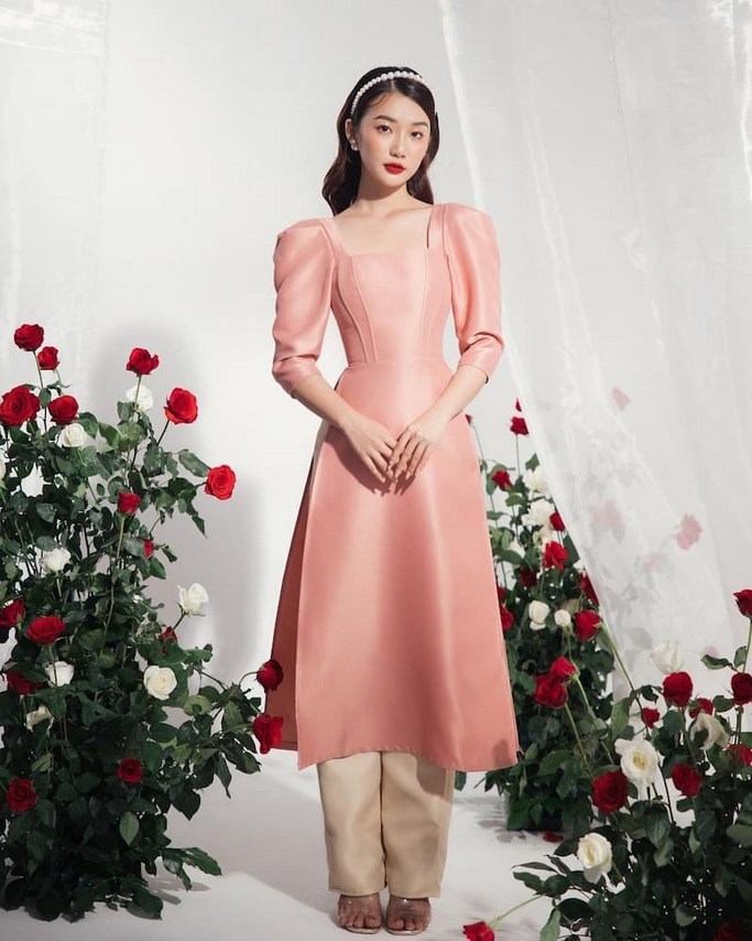 ao dai cuoi cach tan