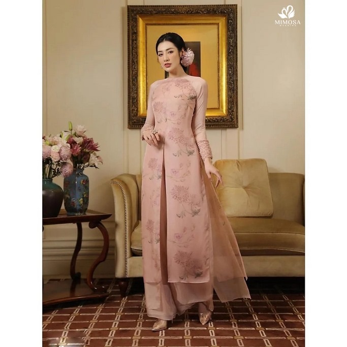 ao dai cuoi cach tan