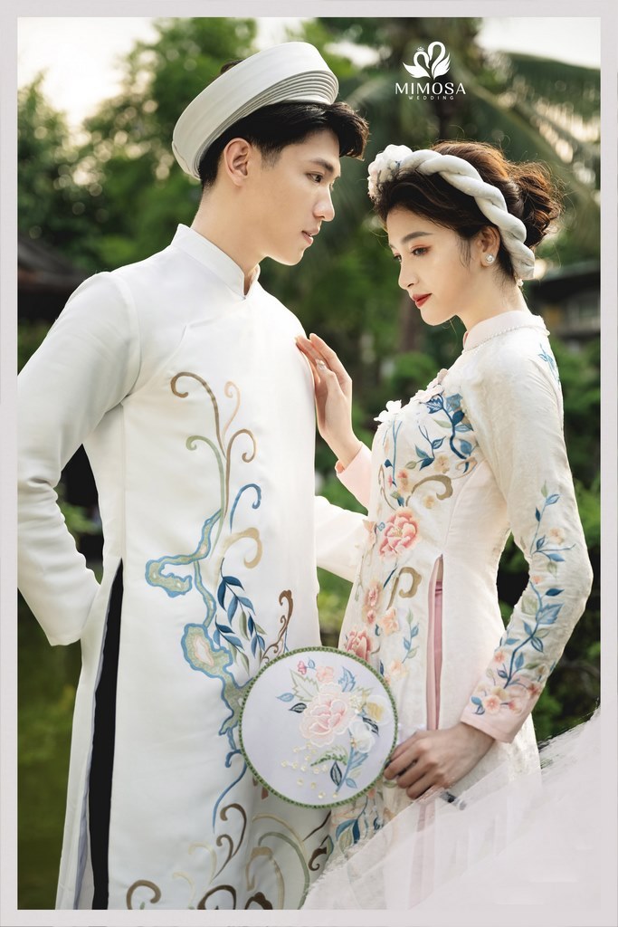 ao dai cuoi cach tan