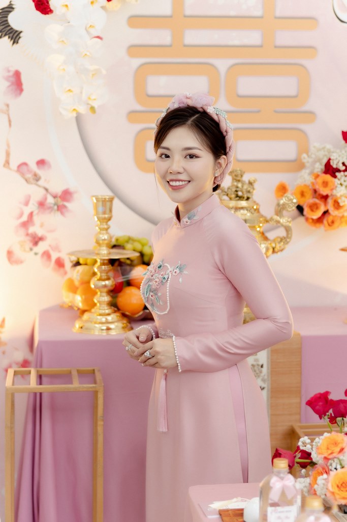 thue ao dai cuoi