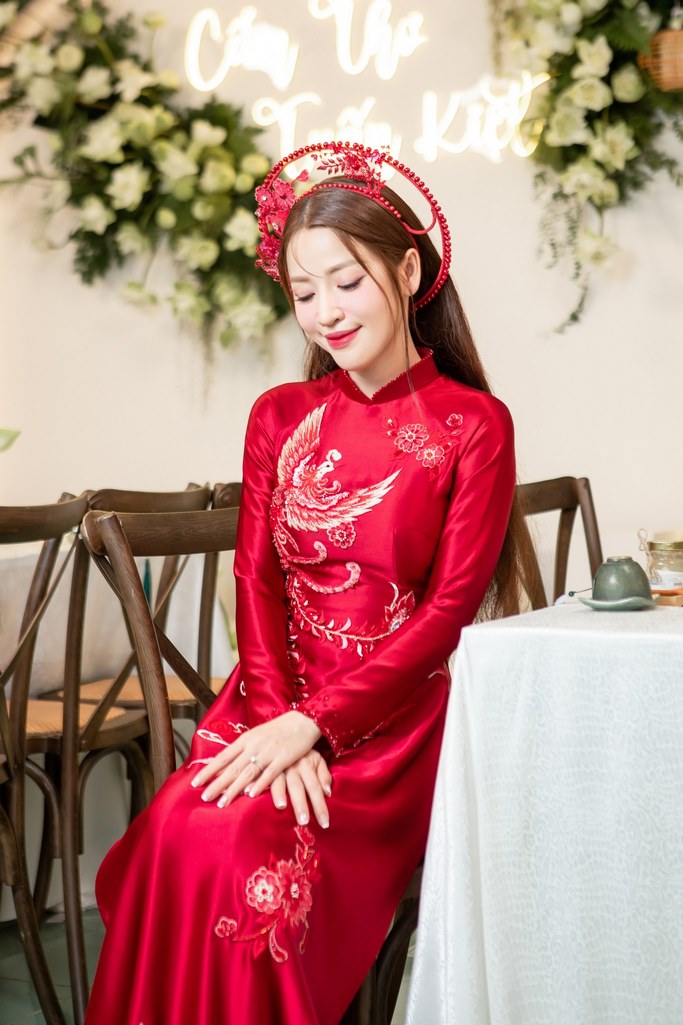 thue ao dai cuoi