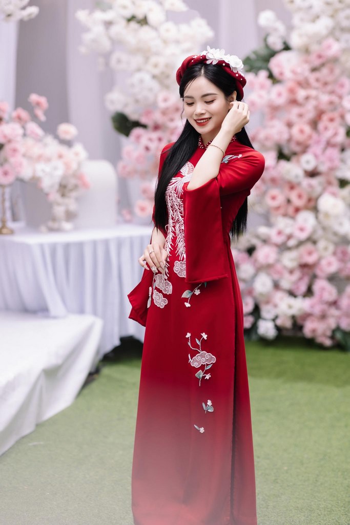 thue ao dai cuoi