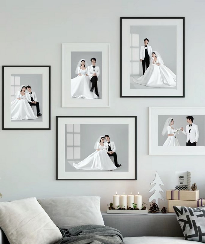 cách treo ảnh cưới trong phòng ngủ